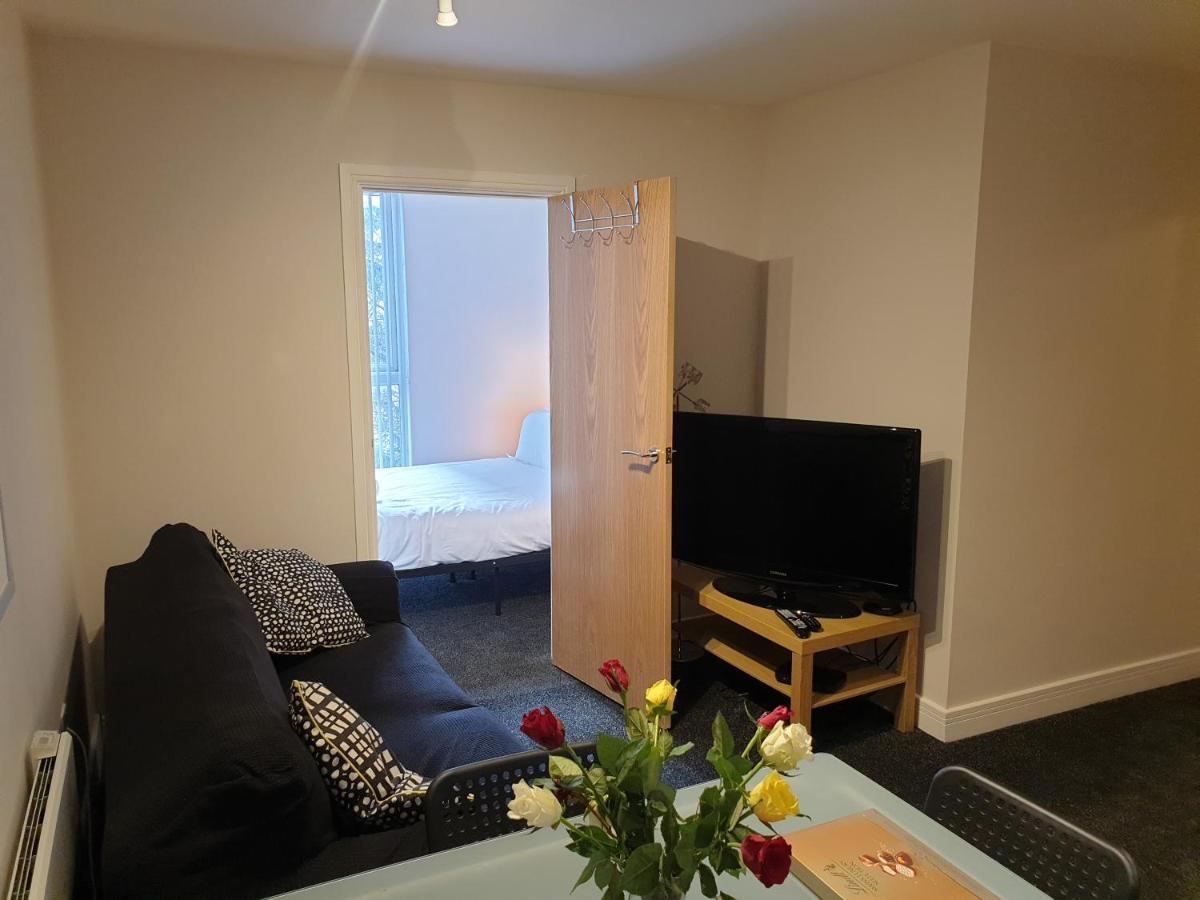 Birmingham Emerald, 2 Bedroom Apartment Экстерьер фото